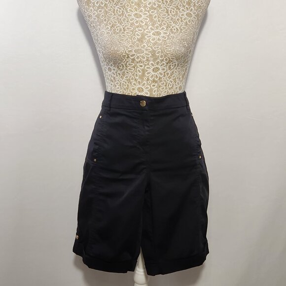 Chico's Size 0/S-4 Black Studded Front Seam Cuffed Zip Bermuda Shorts Casual - Picture 1 of 15